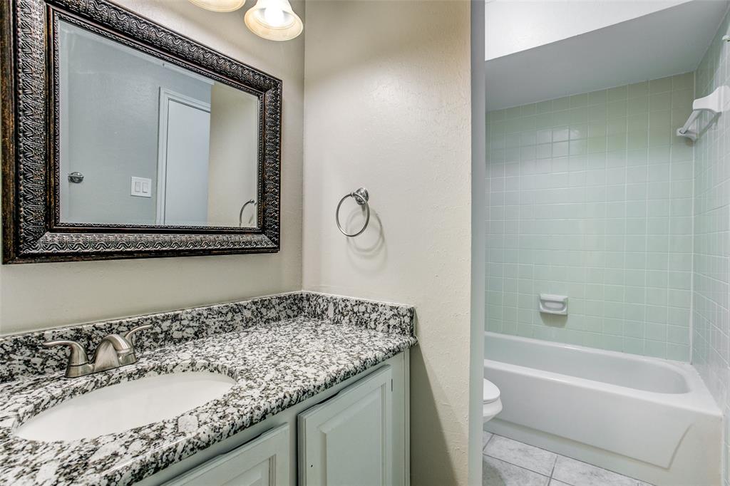 Creekside Twnhms Ph 1 - Residential Lease