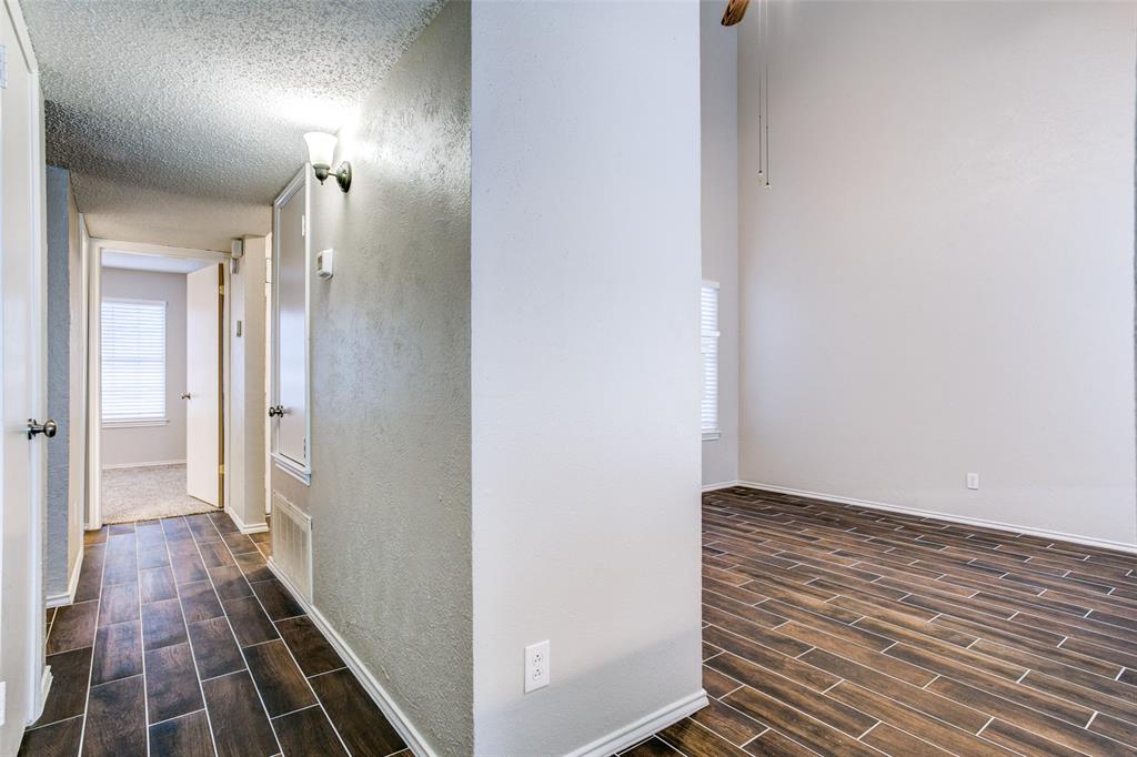 Creekside Twnhms Ph 1 - Residential Lease