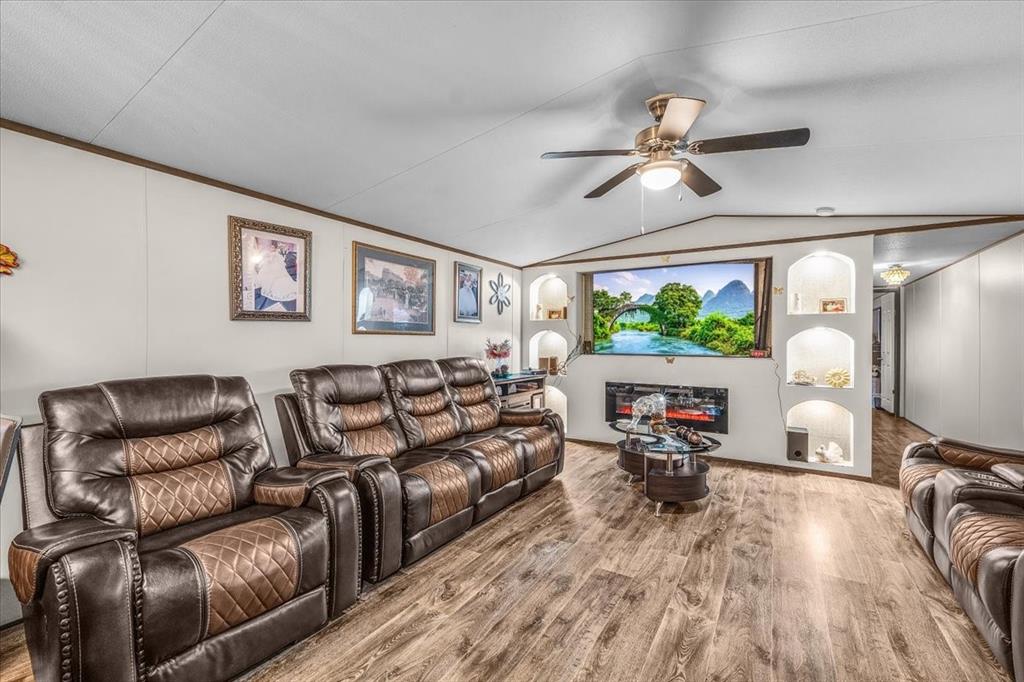 Western Lake Estates D - Residential