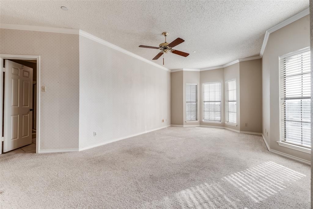 LE PARC CONDOMINIUMS - Residential