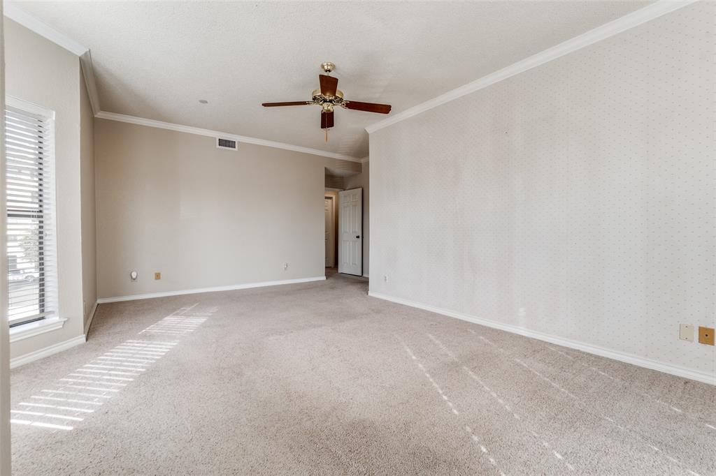 LE PARC CONDOMINIUMS - Residential