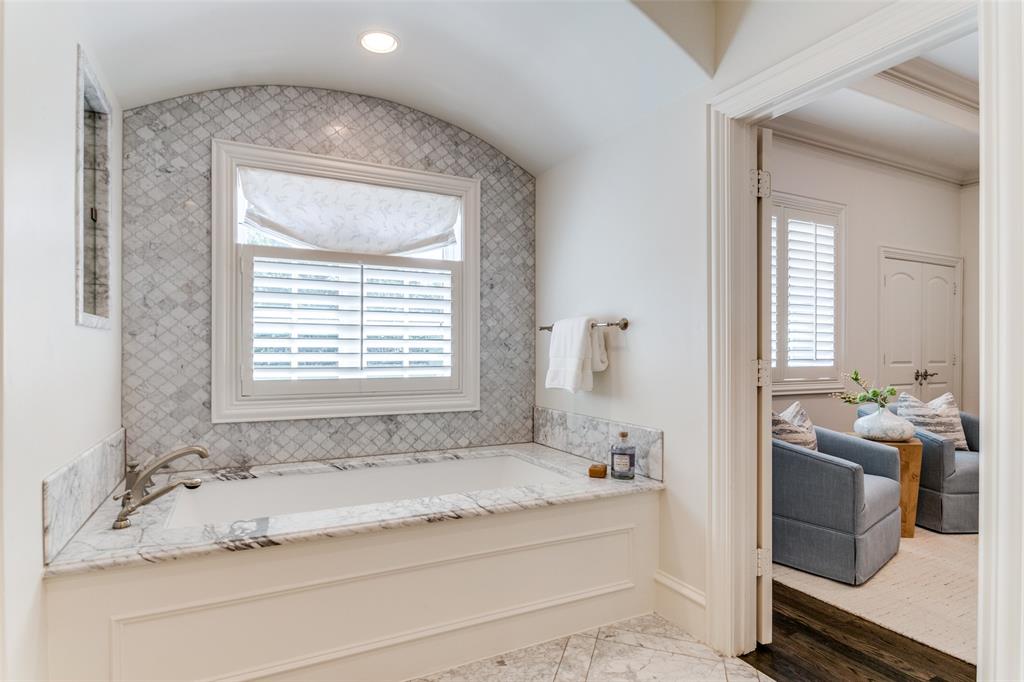 Highland Park 04 Instl - Residential