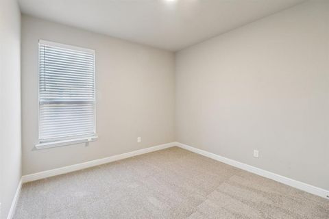 Tiny photo for 705 Crabapple Drive, Glenn Heights, TX 75154 (MLS # 21099999)