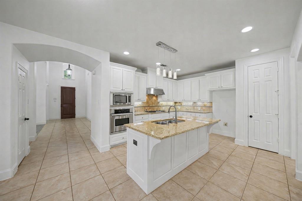 2243 E Big Valley Road