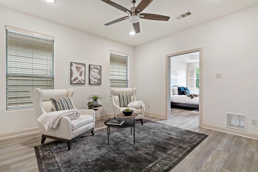 Renaissance Way Amd - Residential