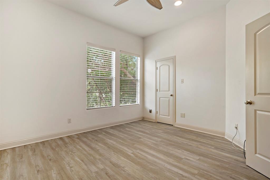 Renaissance Way Amd - Residential