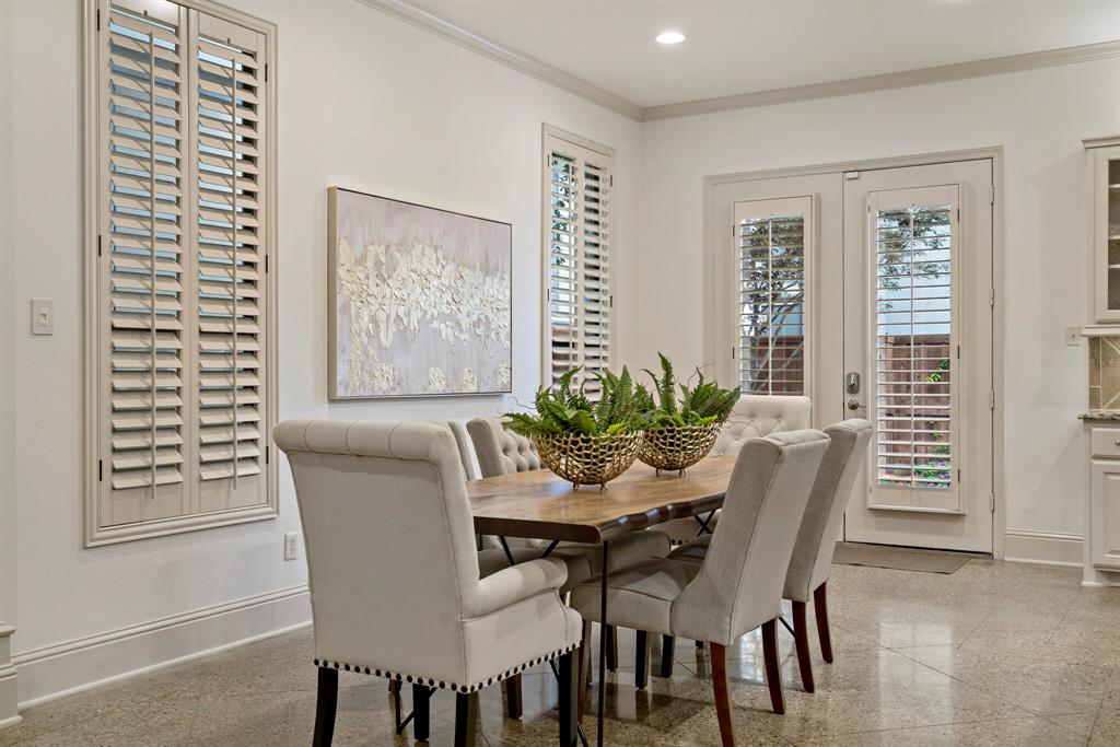 Renaissance Way Amd - Residential