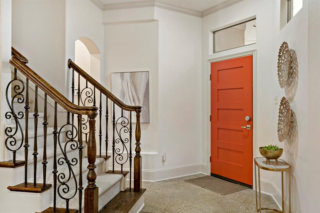 Renaissance Way Amd - Residential