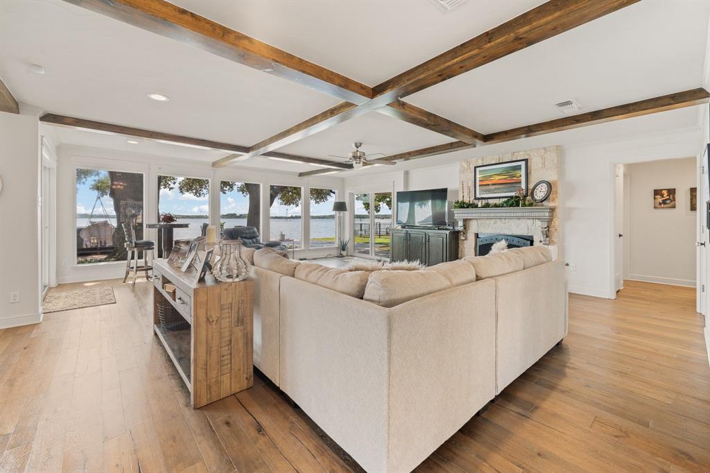 4509 Deleon Court