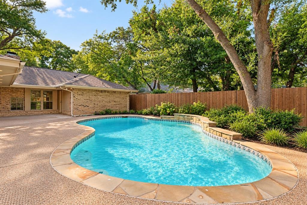 2401 Radcliffe Drive