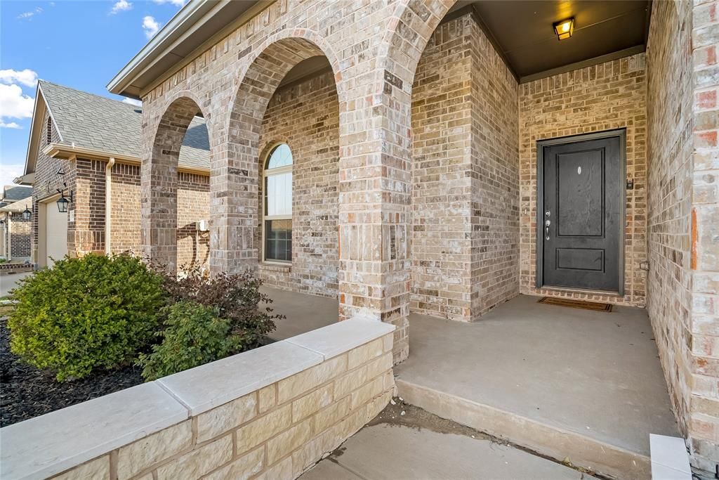 Photo of 708 Guthrie Lane, McKinney, TX 75071 (MLS # 21138807)
