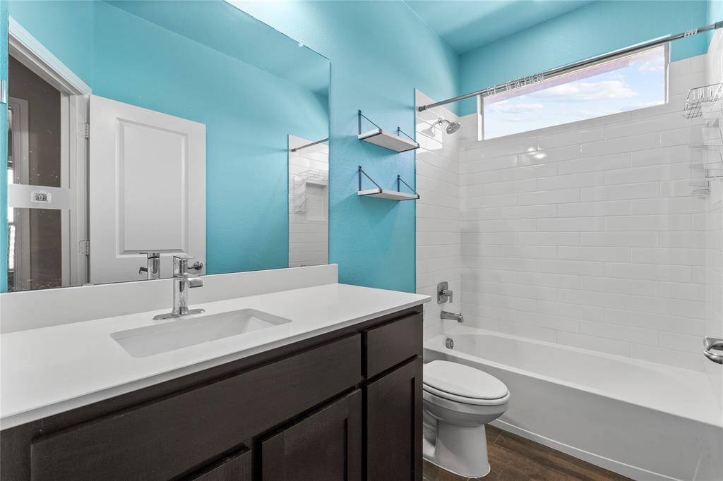 Alcove Hickory Crk - Residential