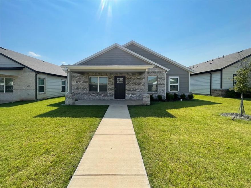 **Access to 2 Community Pools**

Your home at The Residences at Hudson Hollow elevates the everyday to extraordinary. We've tailored a unique collection of features into a thoughtfully designed 3- & 4-bedroom homes located in Forney, TX.

Our floorplans are designed with spacious and open layouts to accommodate residents who want a modern home without the burden and stress of homeownership. In addition, the homes feature Quartz Countertops, White or Grey Soft-Close Cabinets, Two-Car Garages, Fenced in backyard and Pet friendly.

Enjoy the perks of our smart home features including front door keypad entry, USB outlets in kitchen and master bedroom, and smart thermostats. Discover the convenience and comfort when you make Hudson Hollow your home. You will find great dining, shopping, and entertainment optional within minutes of your front door.

Monthly Lifestyle fee of $53 which includes Smart Home & Pest control

*Interior photos represent the floor plan and may not be of the specific unit.