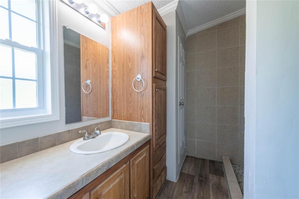 Windy Creek Estate - Residential Lease