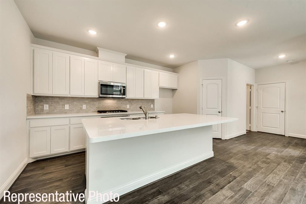 8125 Twin Creek Trail