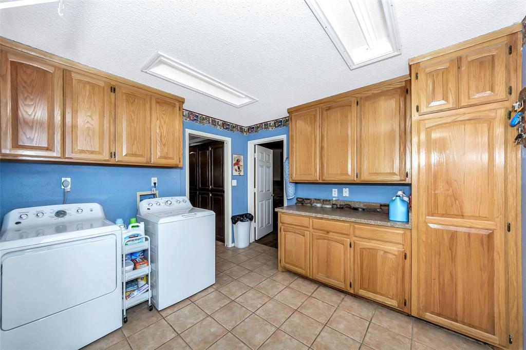 Abst: 1482, Survey: T & P RR CO SUR 139, TR:, BLK: - Residential