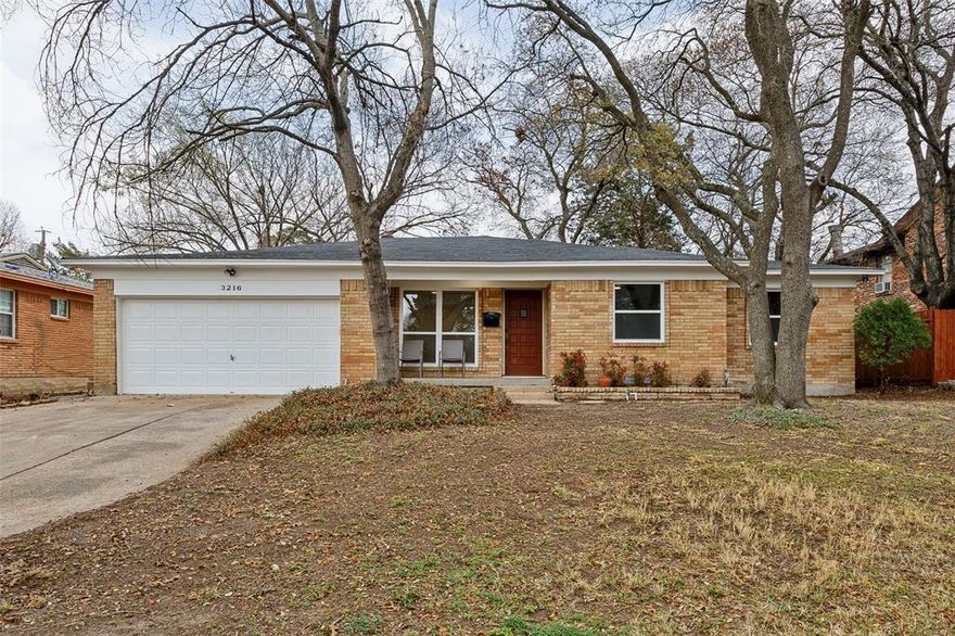Welcome to this charming single-story home! Located at 3216 Rock Bluff Dr, this 3-bedroom, 2-bath residence offers approximately 1,560 sq ft of living space on a spacious 7,700+ sq ft lot, providing the perfect balance of comfort, functionality, and outdoor space. this classic brick home features a practical layout with generous living areas, making it ideal for families, first-time buyers, or investors looking for a solid property in a growing area.