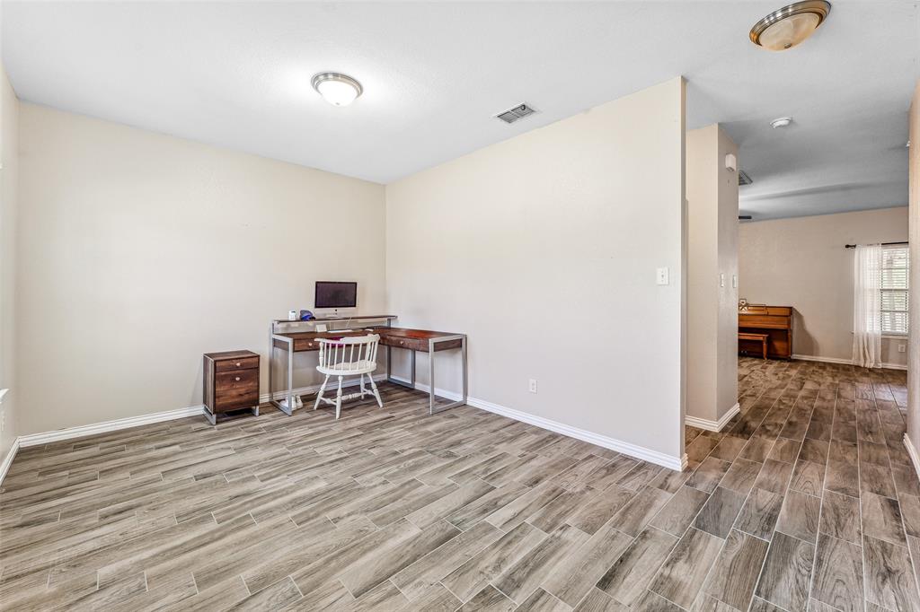 Alexander Rdg - Residential