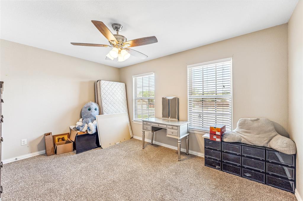 Alexander Rdg - Residential