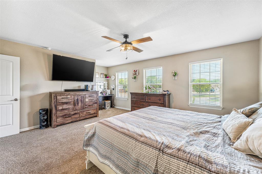 Alexander Rdg - Residential