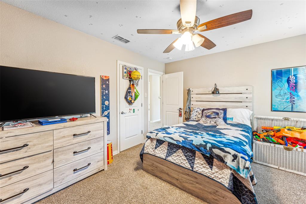 Alexander Rdg - Residential