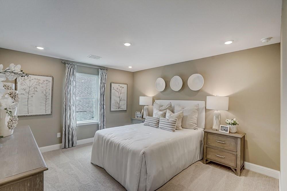 The Ridge at Northlake - Residential