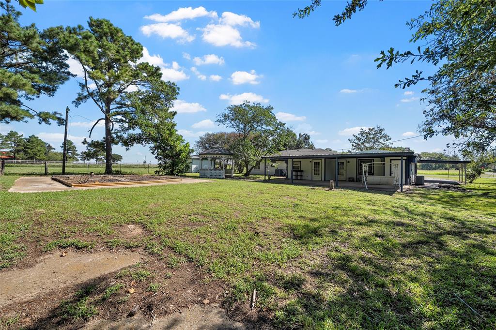 M DECANTONA - Residential