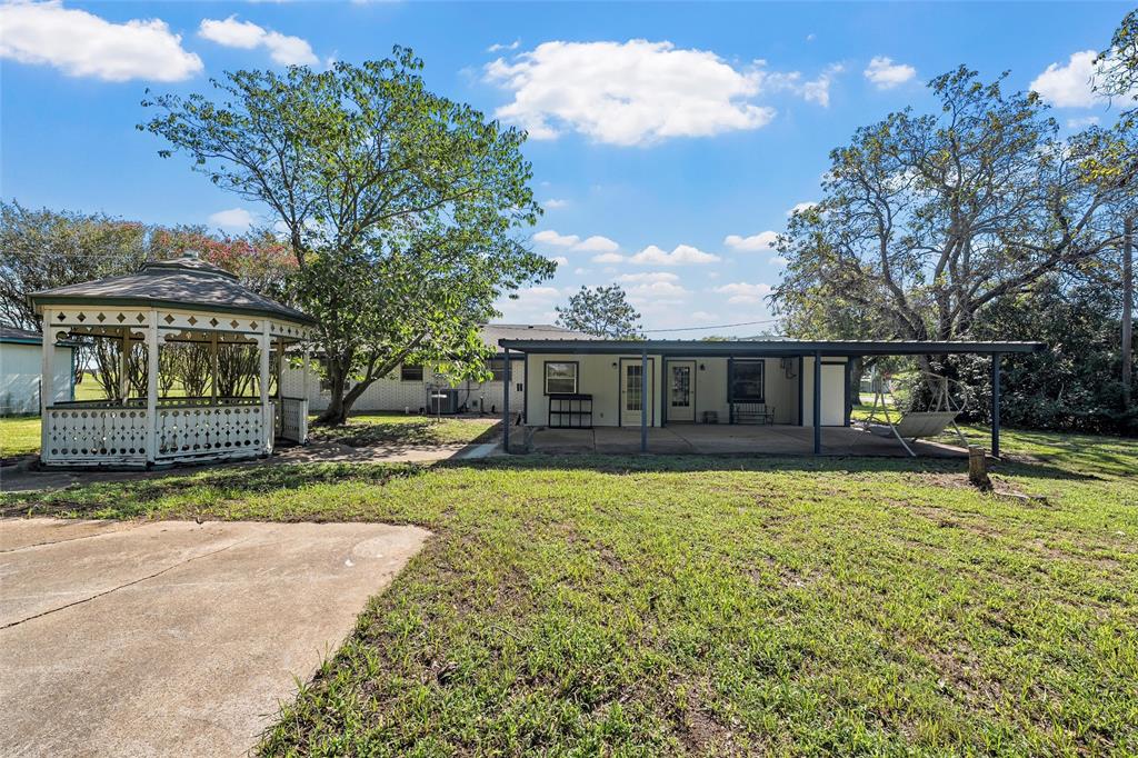 M DECANTONA - Residential