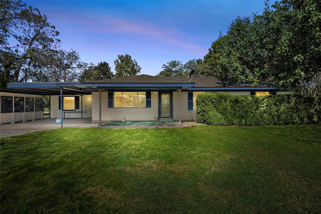 M DECANTONA - Residential