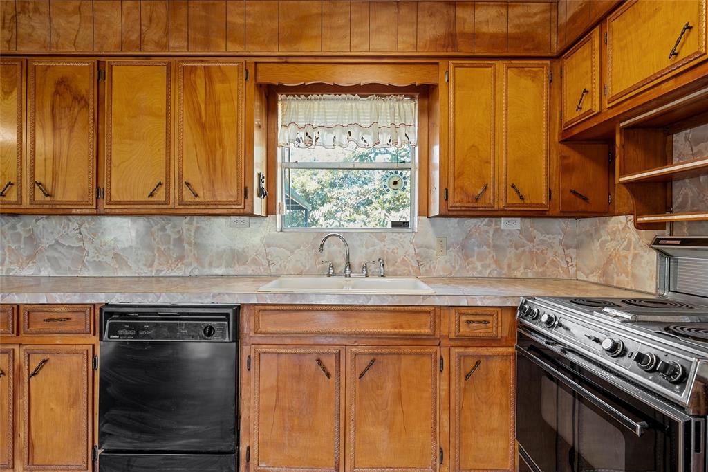 M DECANTONA - Residential