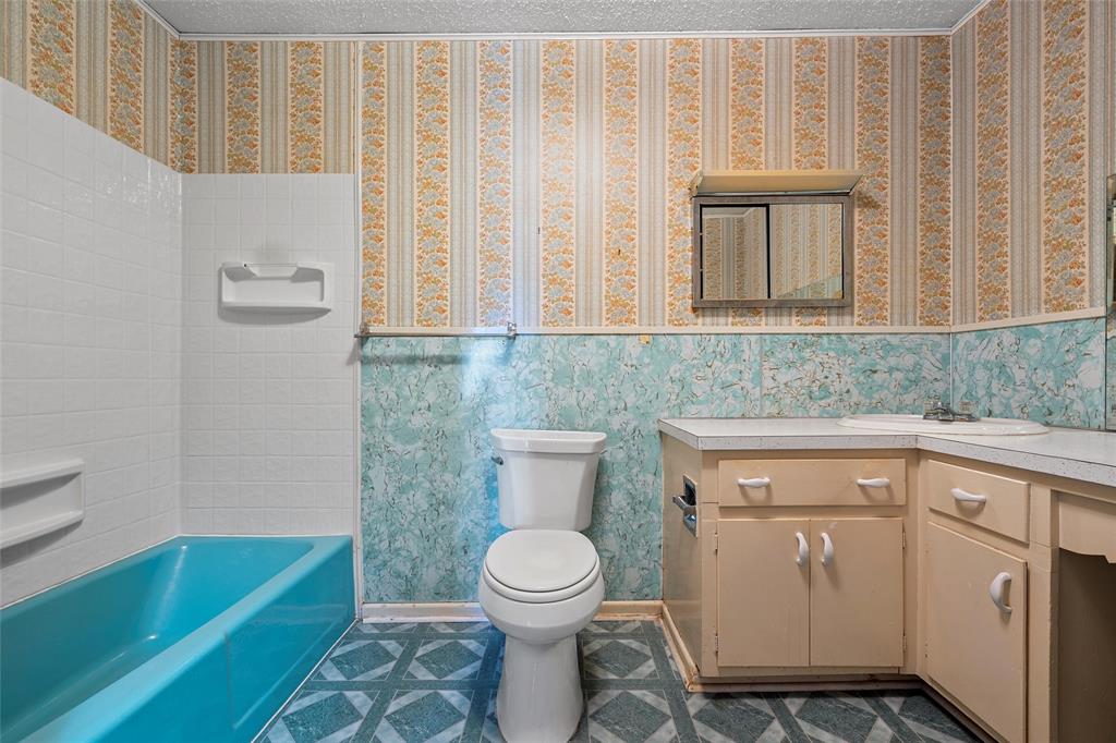 M DECANTONA - Residential