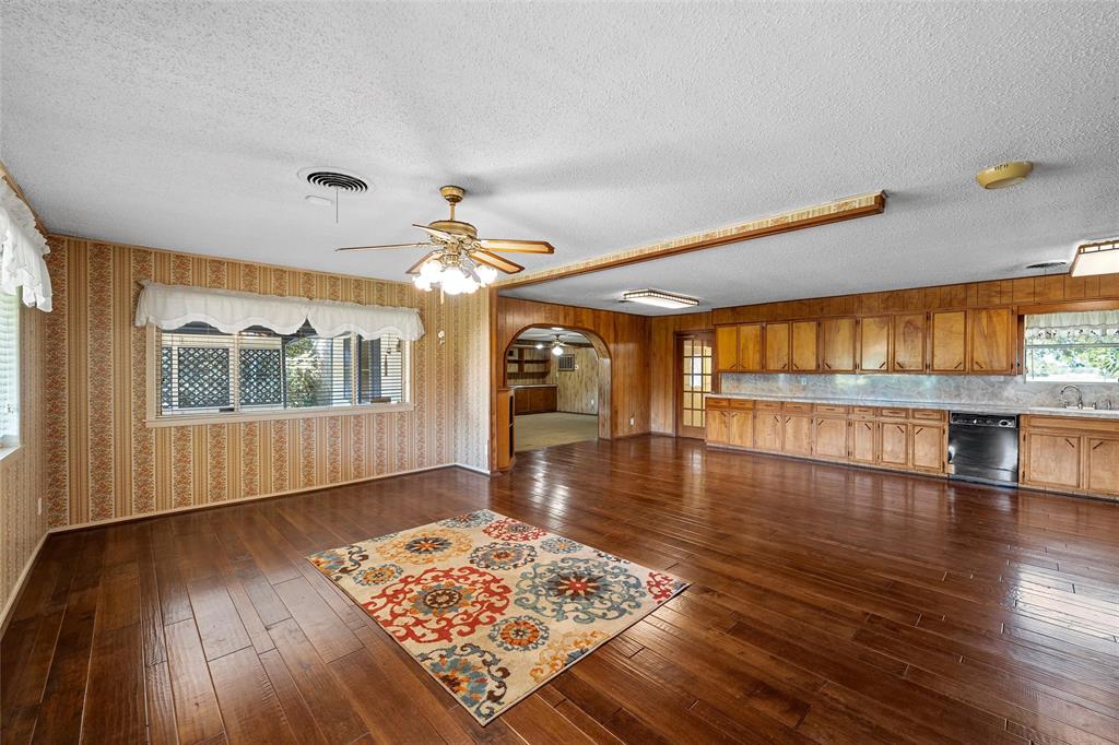 M DECANTONA - Residential