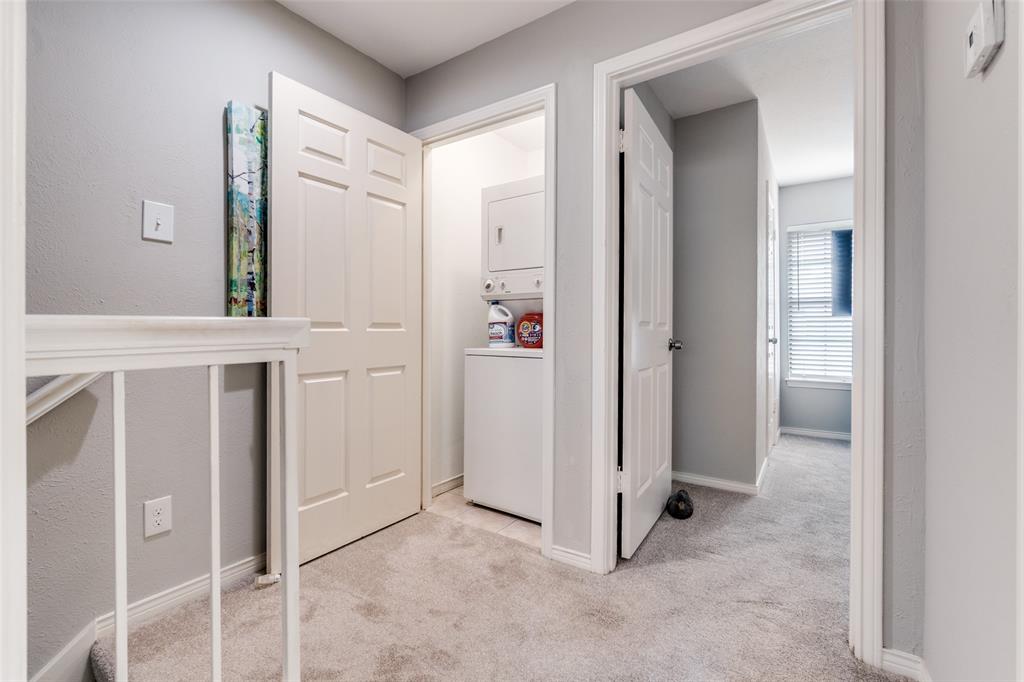 Glen Oaks Townhomes Condo - Residential