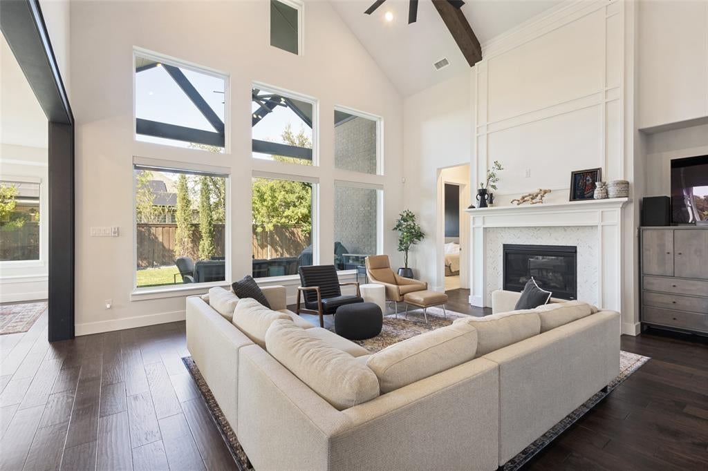 15018 Crape Myrtle Road
