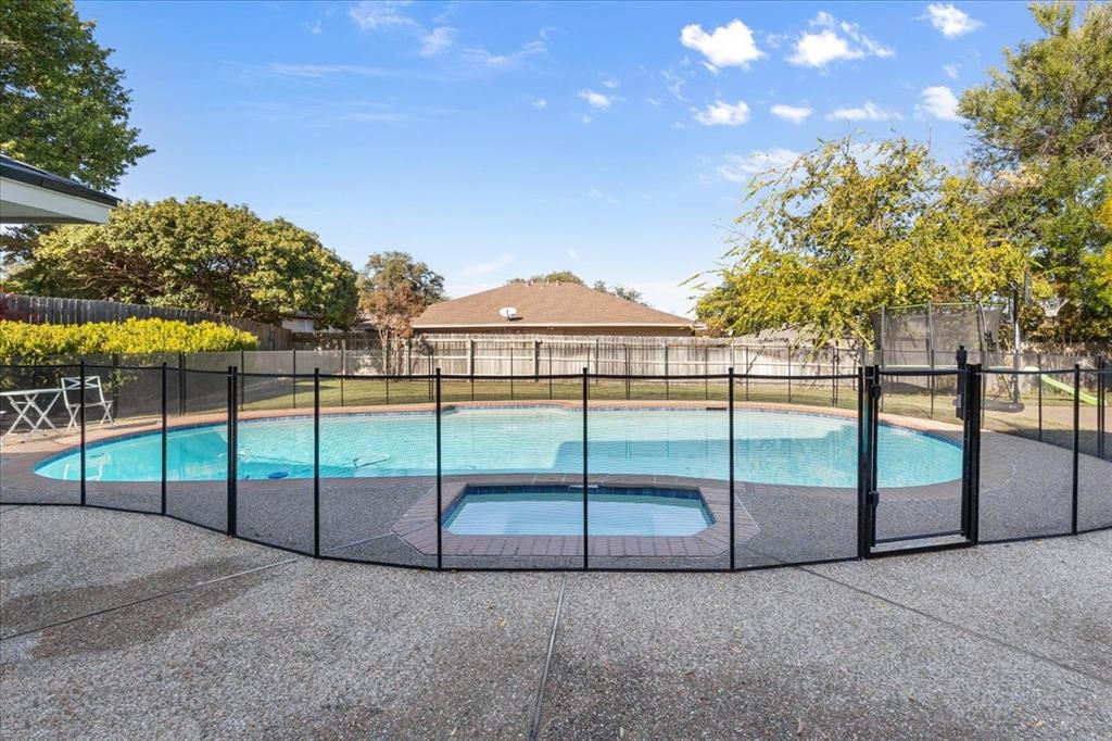 Overton West Add - Residential