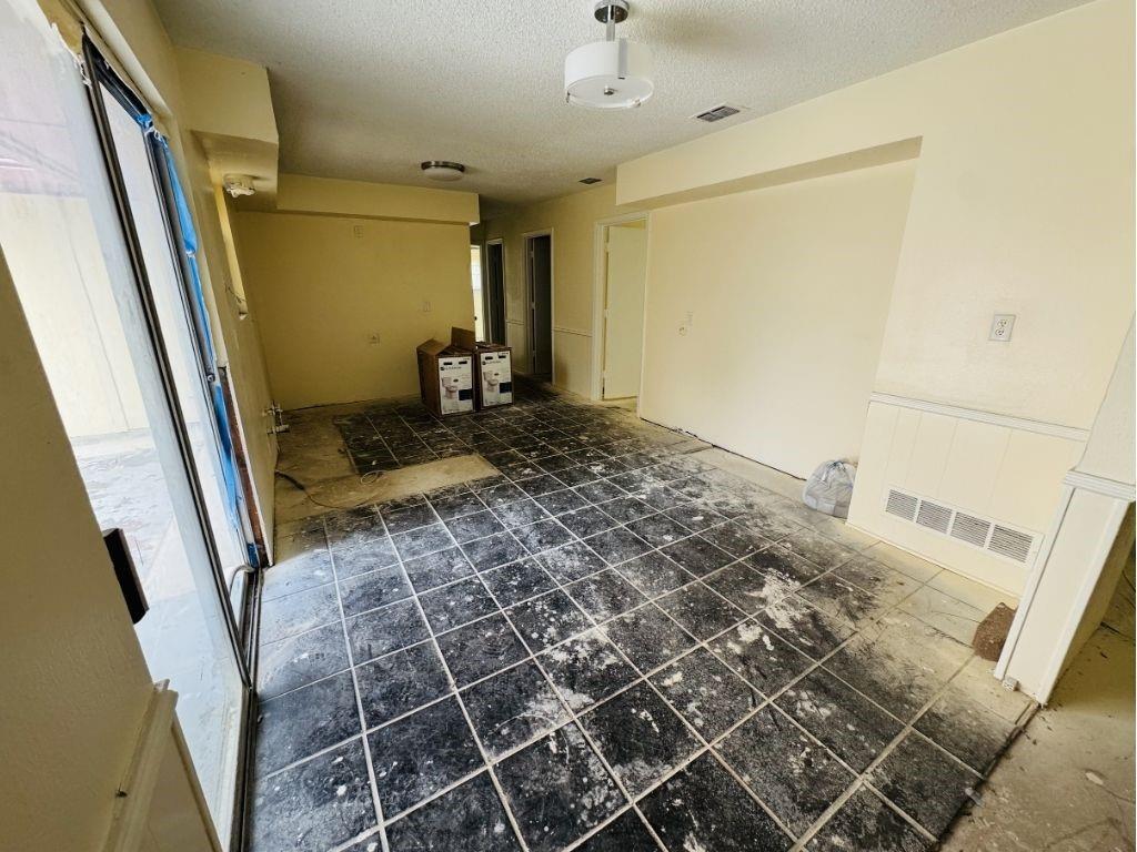 Cedar Crest - Residential