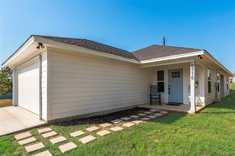 A home in Granbury