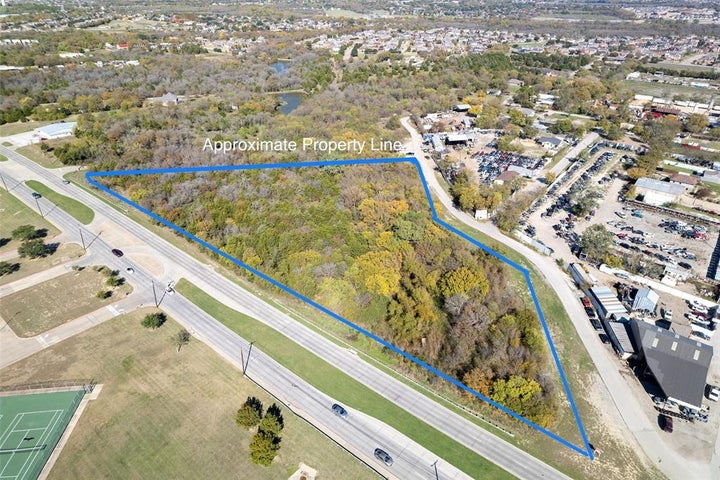 Photo 1 of 12 — 9999 Lawrence Drive, Balch Springs, TX 75181