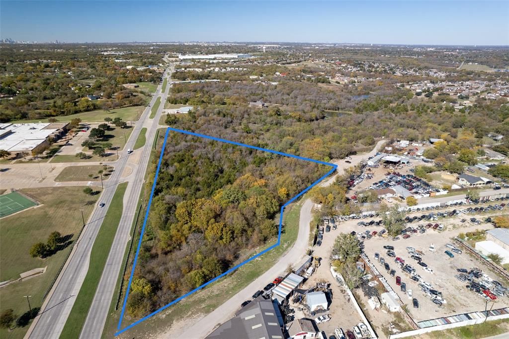 Photo of 9999 Lawrence Drive, Balch Springs, TX 75181 (MLS # 21025731)