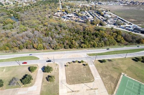 Tiny photo for 9999 Lawrence Drive, Balch Springs, TX 75181 (MLS # 21025731)