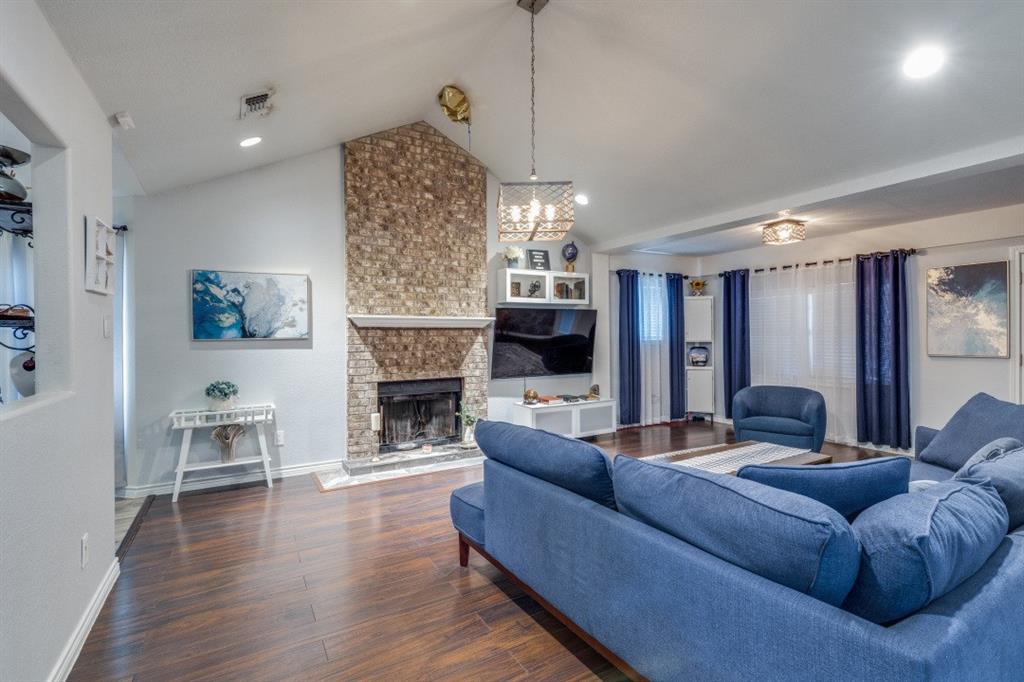 3031 Delaware Trail