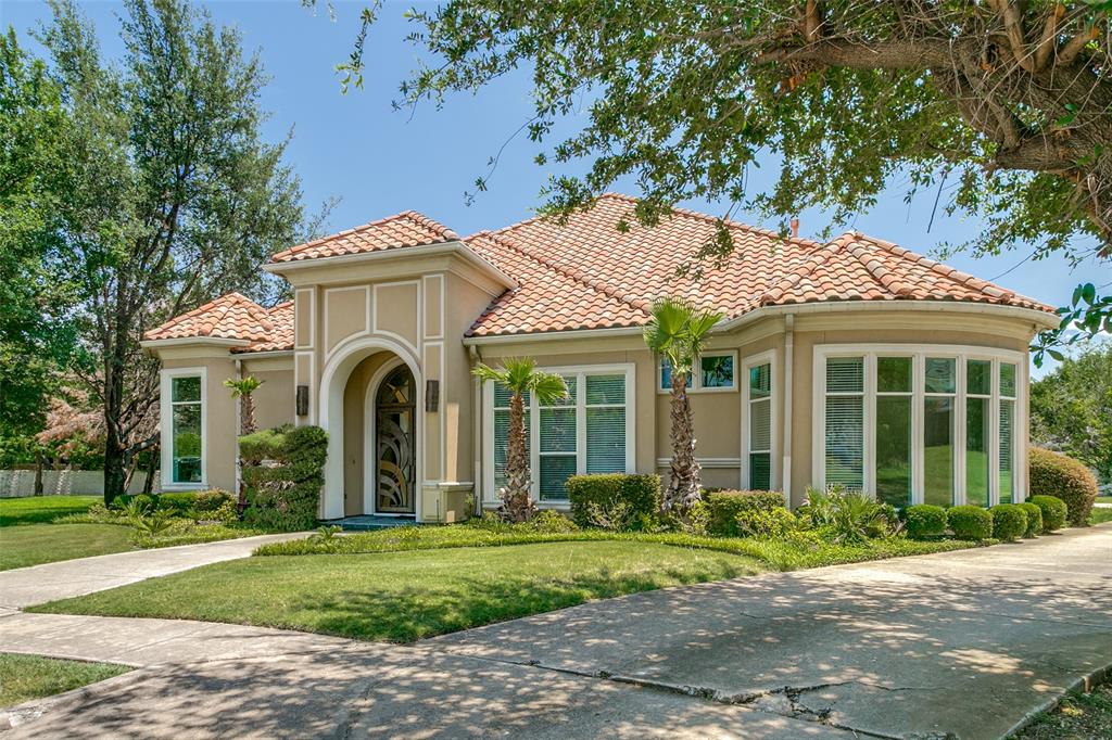 300 Travis Court
