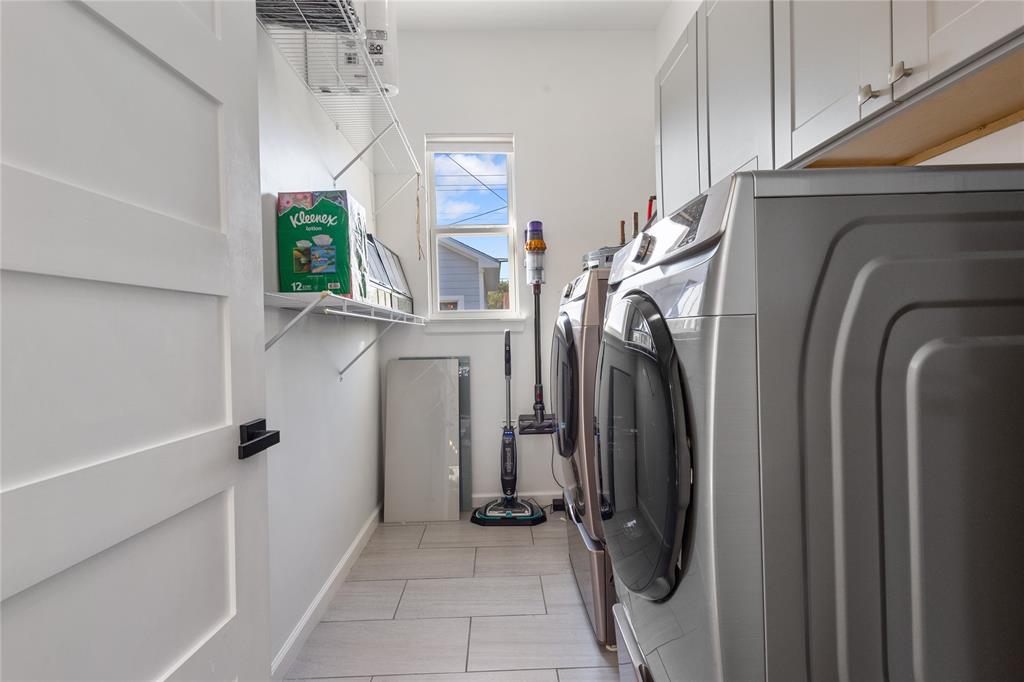 Sunset Summit - Residential