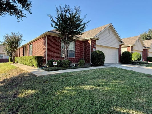 236 BEXAR DR, LEWISVILLE, TX 75067 - Image 1e8d599b10f68f01585e938017d38e5f/2016156923