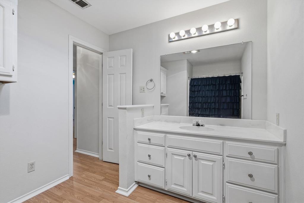 Green Mdws 02 - Residential