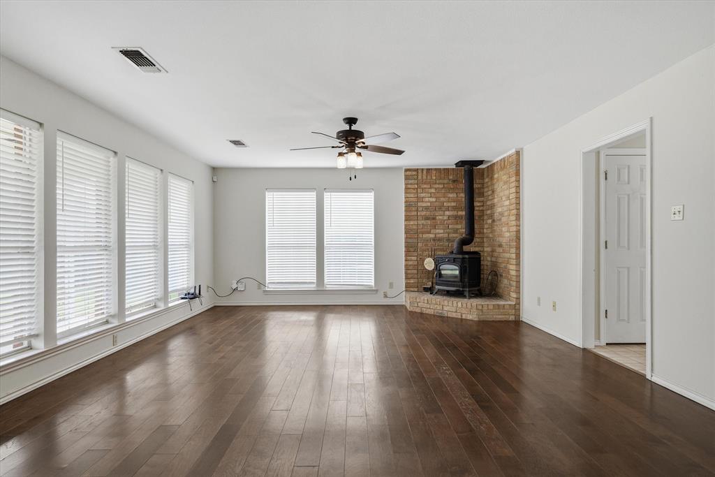 Green Mdws 02 - Residential