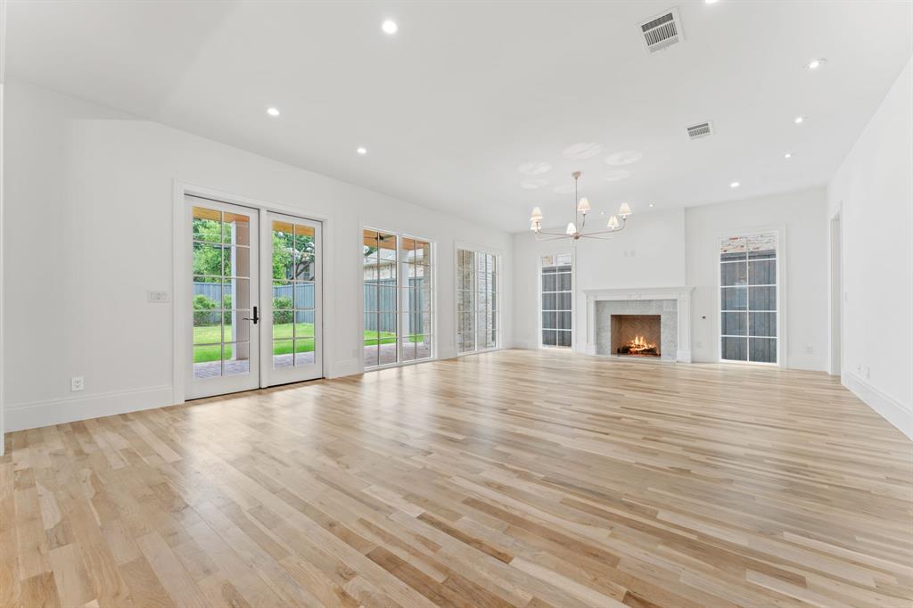 Caruth Hills 10 - Residential