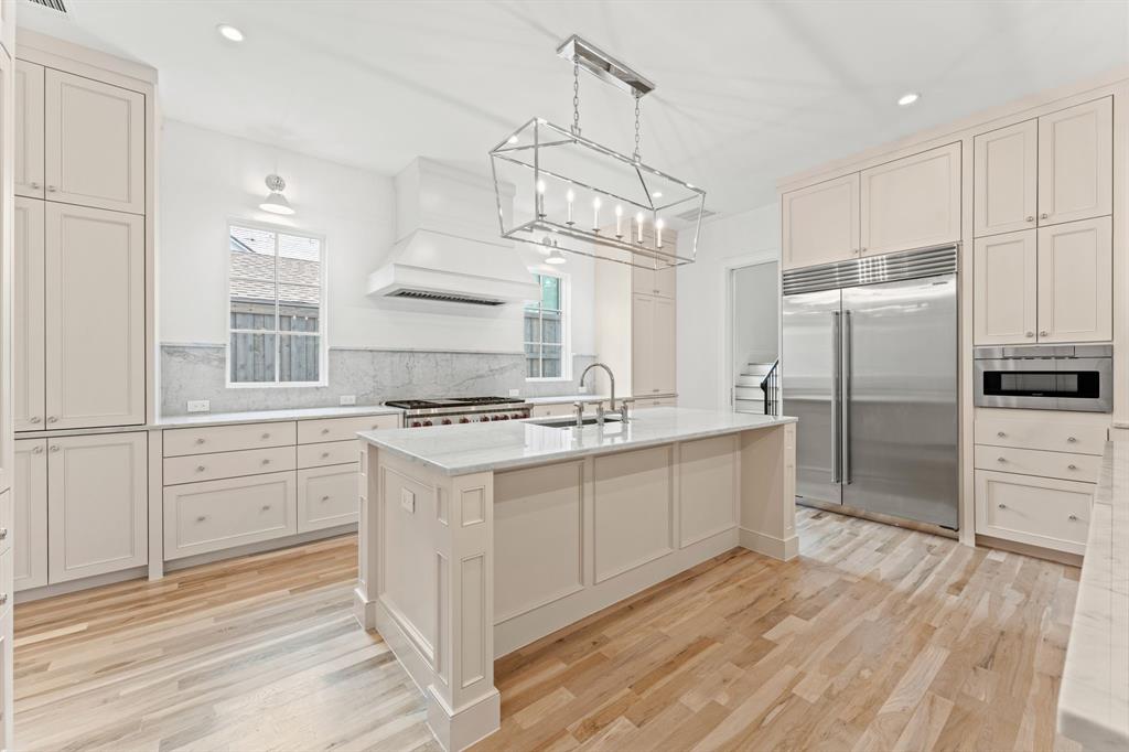 Caruth Hills 10 - Residential