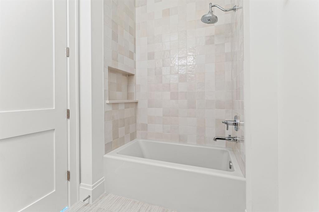 Caruth Hills 10 - Residential