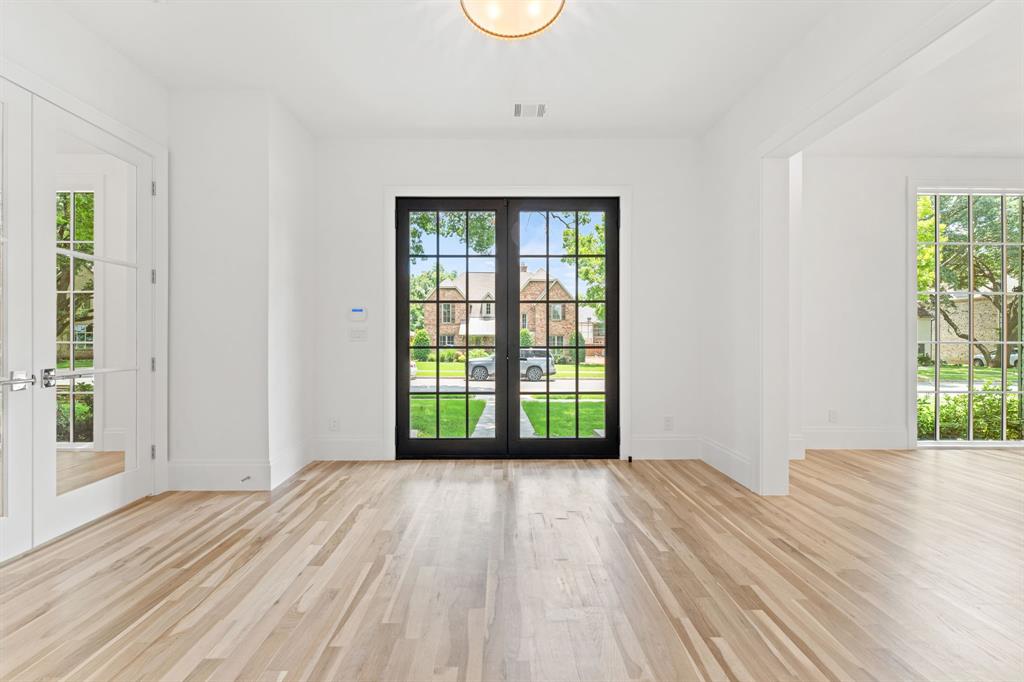 Caruth Hills 10 - Residential